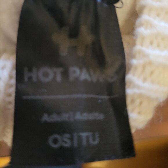 Women's Winter White Soft Knit Mittens Canadian - Picture 4 of 4